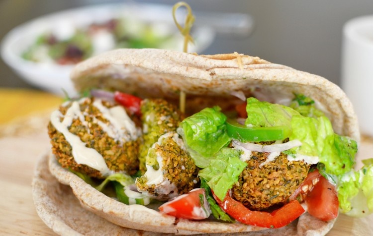 falafel pita