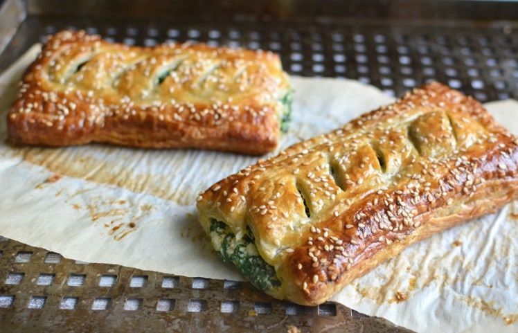 SpinachPuff Pastry Rolls.jpg